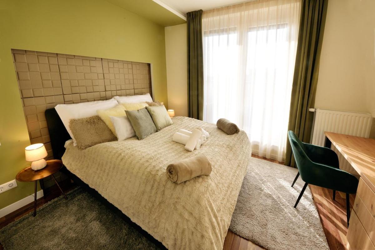 Orangehomes Sunny & Modern 2br Penthouse With Ac & Terrace Apartament Budapesta