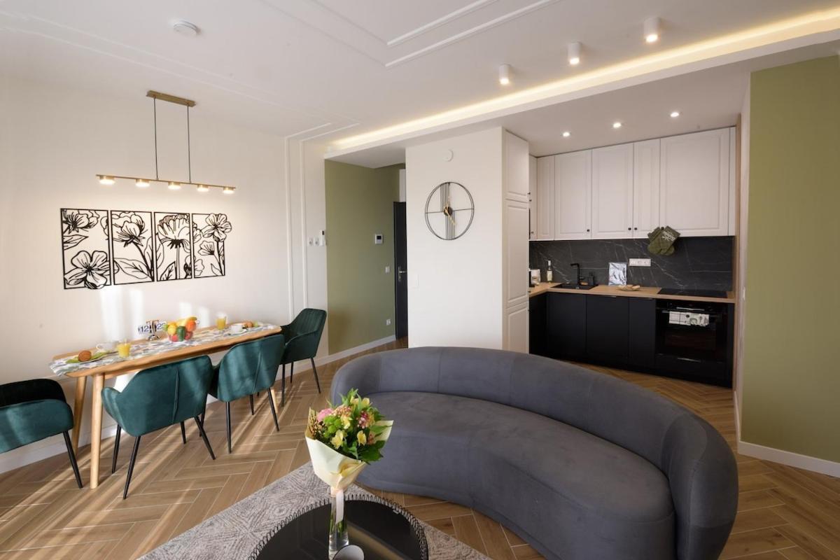 Orangehomes Sunny & Modern 2br Penthouse With Ac & Terrace Apartament Budapesta